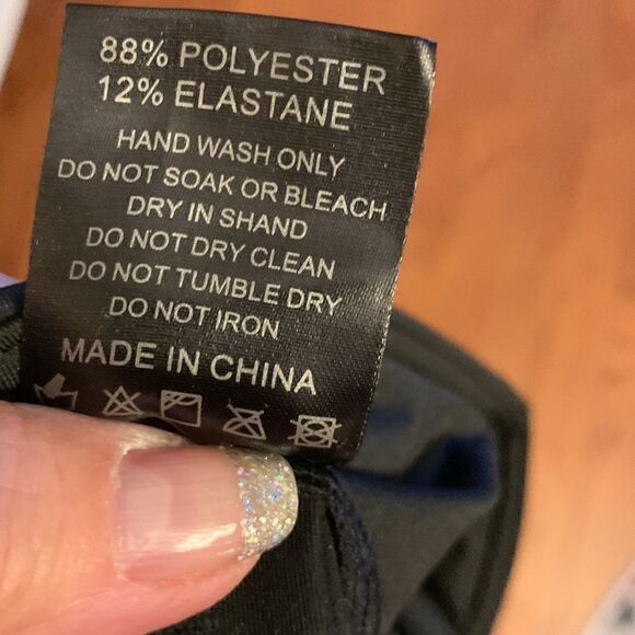 Lotus leggings size small black.  Detail sheer sections of the legs - Picture 6 of 7